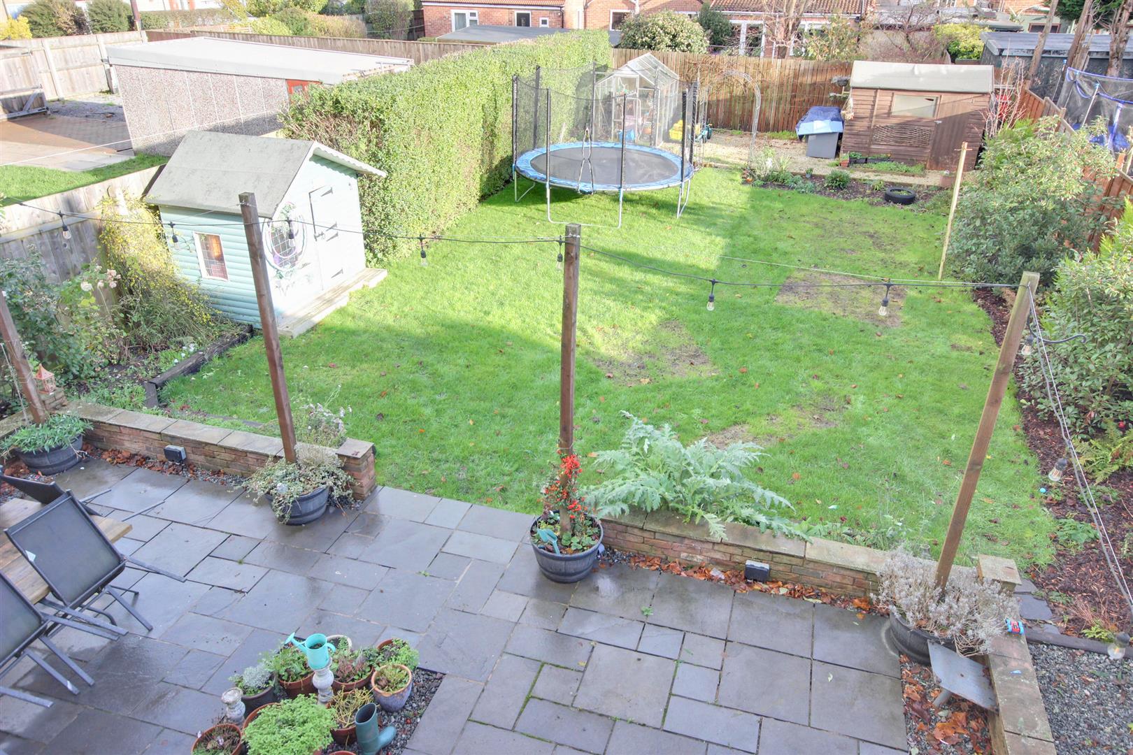 Warton Avenue, Beverley